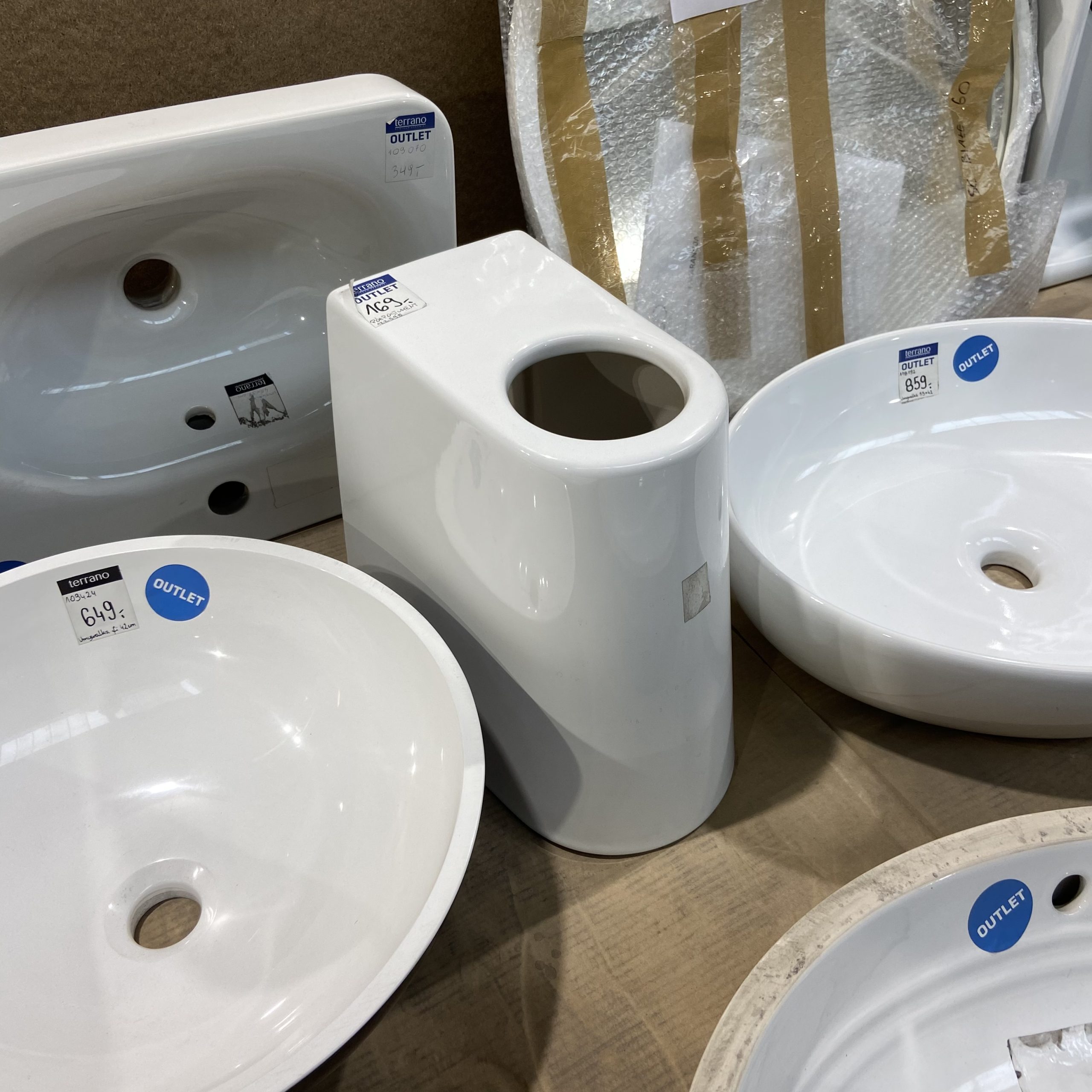 OUTLET: GROHE 39570000 ESSENCE, PÓŁPOSTUMENT DO&nbsp;UMYWALKI