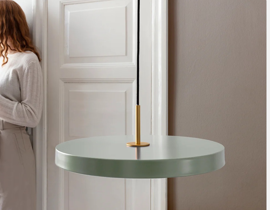 UMAGE LAMPA WISZĄCA 2421 ASTERIA MEDIUM NUANCE OLIVE 43cm TOP BRASS